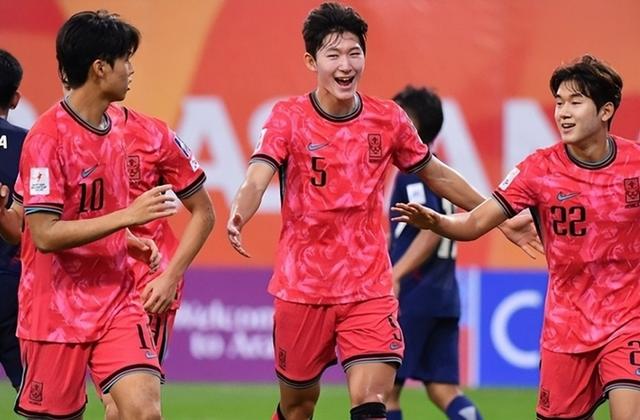 韩国球队备战亚冠比赛，迎战亚洲劲旅